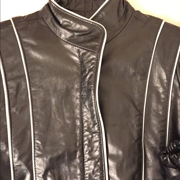 Vintage Jonathan Christopher Black Leather Bomber - Picture 5 of 11